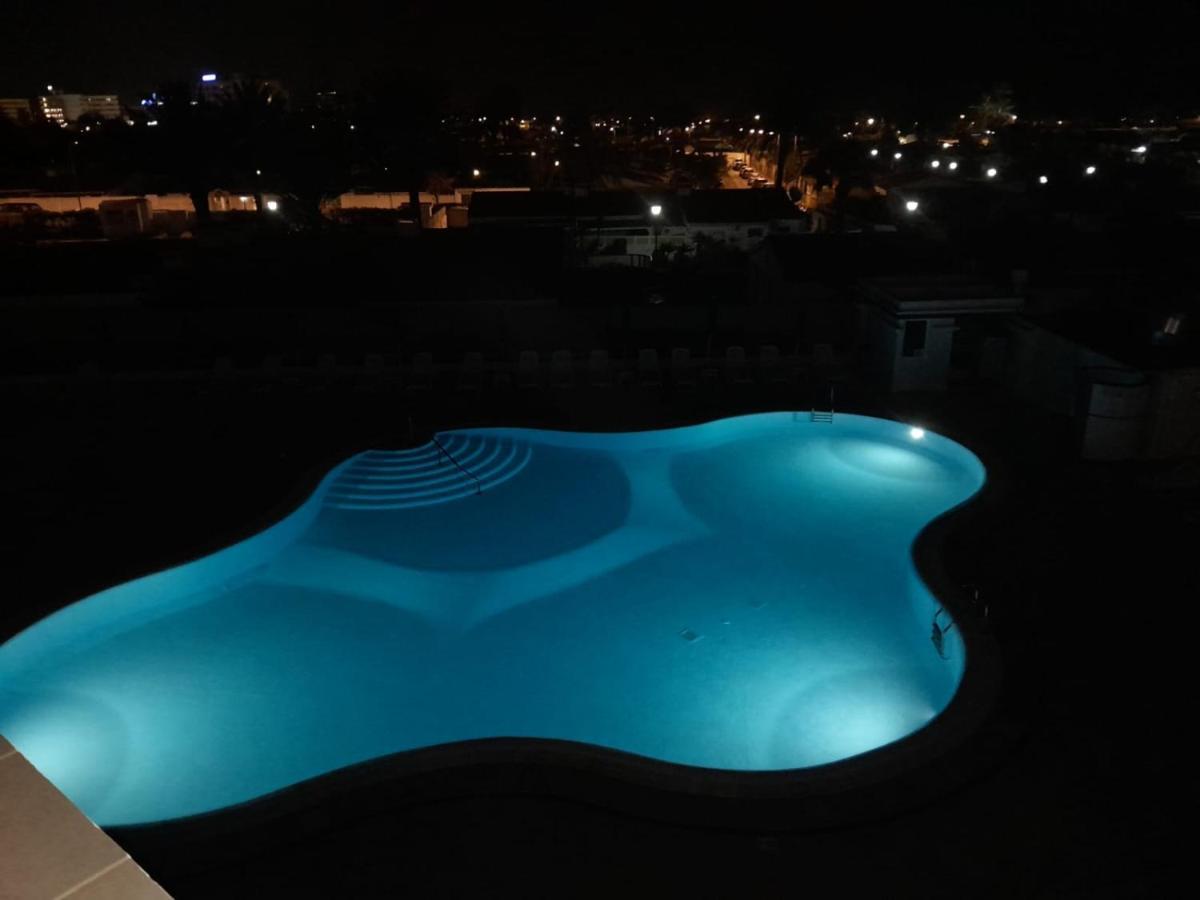 Apartamentos Tamaran San Bartolomé Екстериор снимка